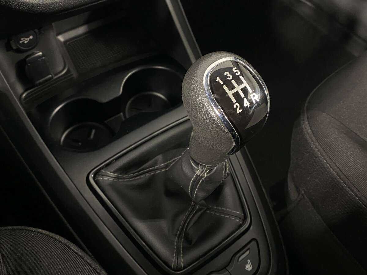 Lada (ВАЗ) Vesta с пробегом — 2021 год. Фото: #12