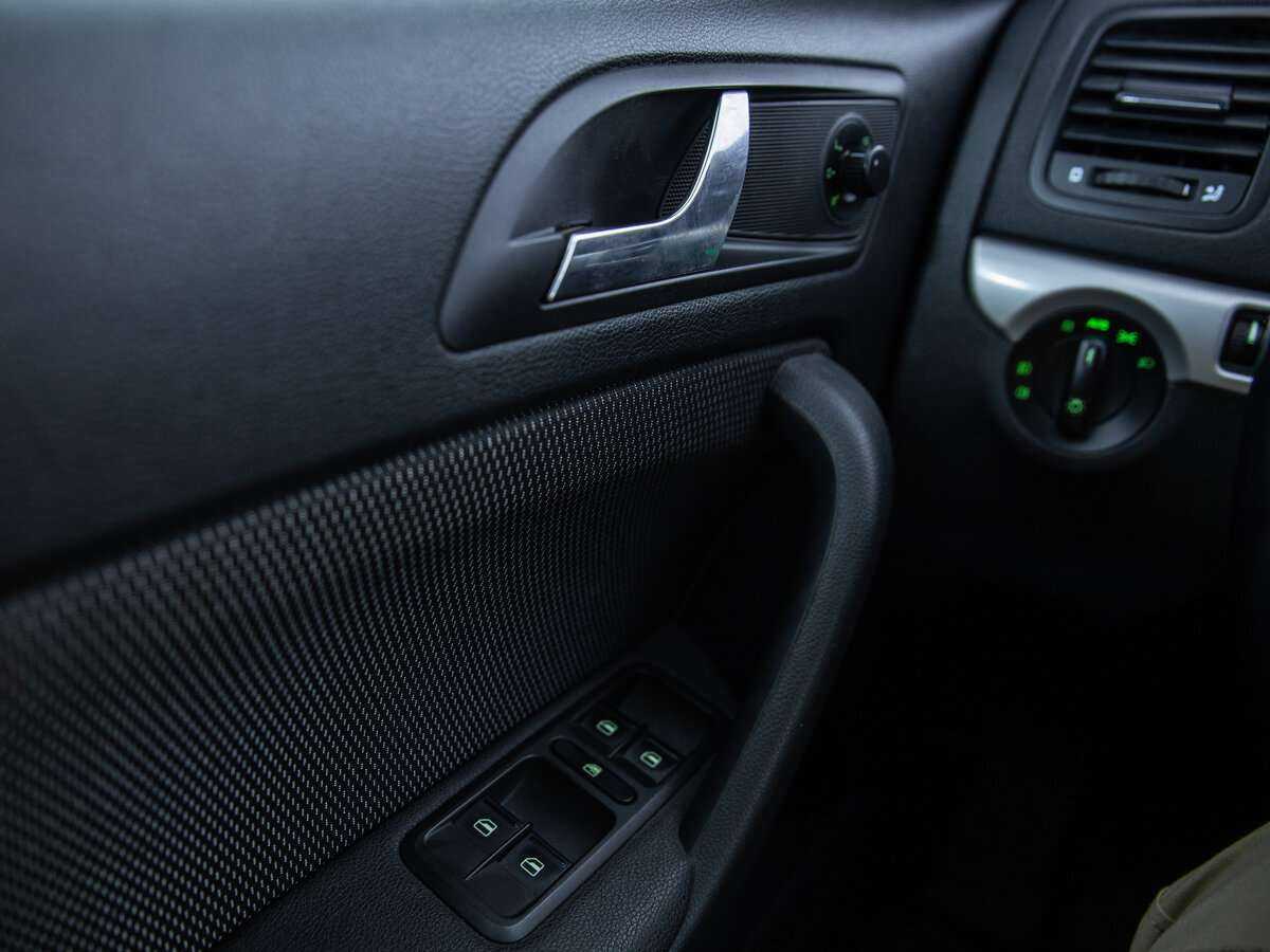 Skoda Yeti с пробегом — 2013 год. Фото: #15