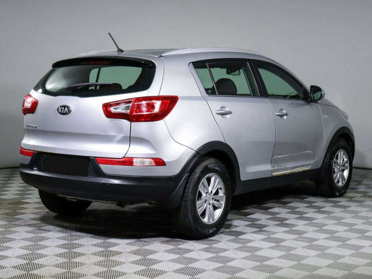 Kia Sportage с пробегом — 2012 год. Фото: #3