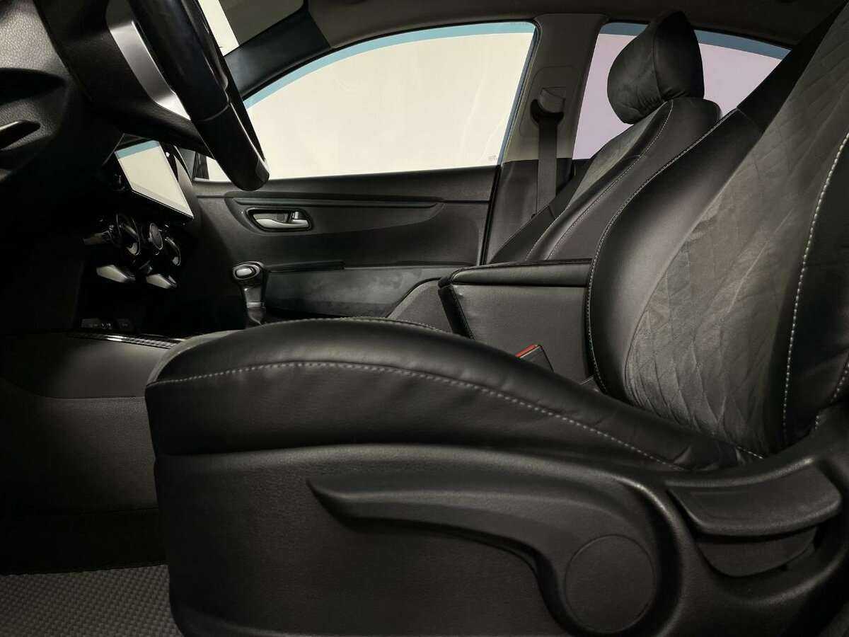 Kia Rio с пробегом — 2017 год. Фото: #9