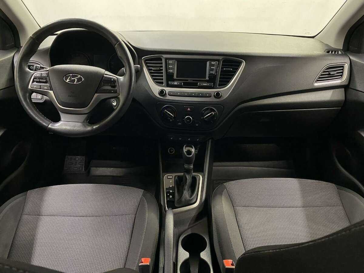 Hyundai Solaris с пробегом — 2018 год. Фото: #6