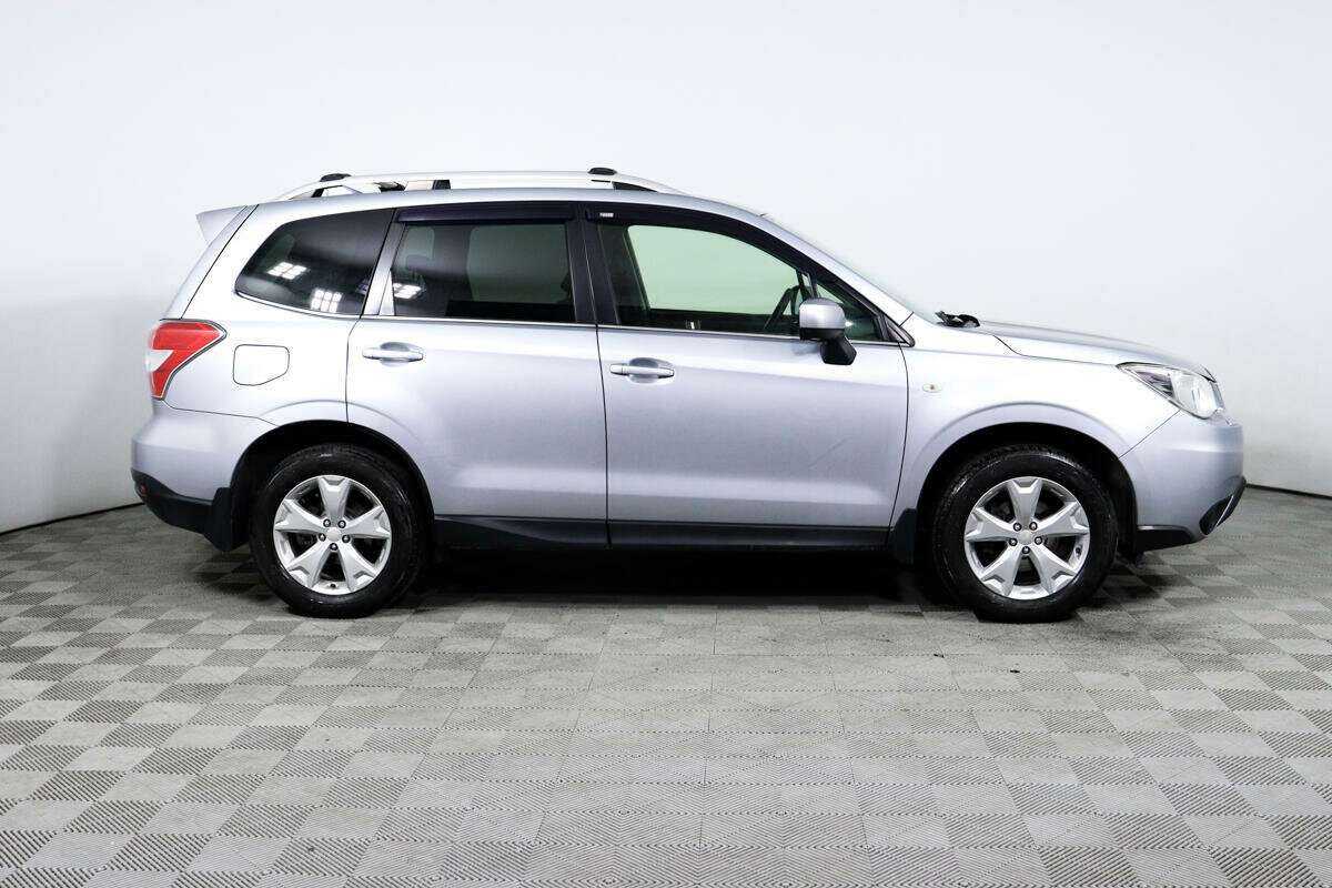 Subaru Forester с пробегом — 2015 год. Фото: #3