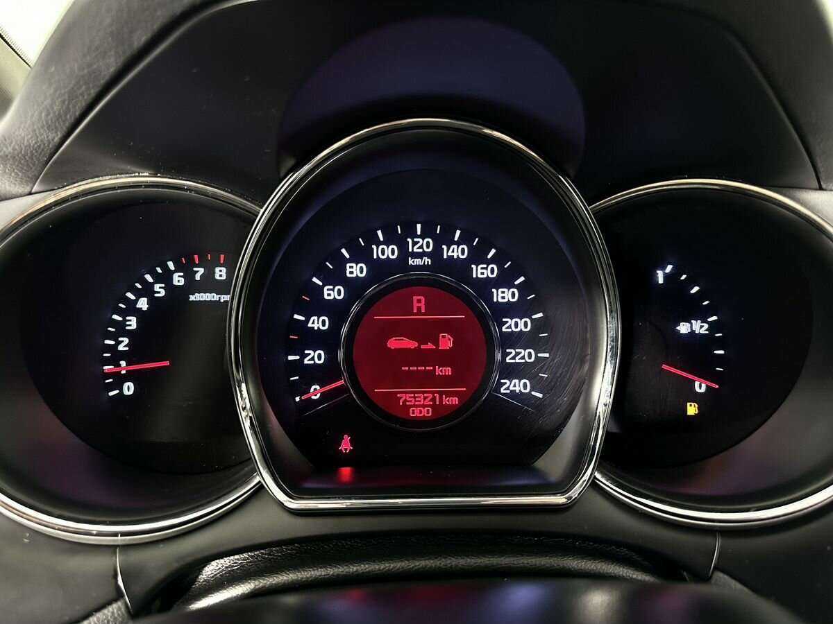 Kia Ceed с пробегом — 2014 год. Фото: #12