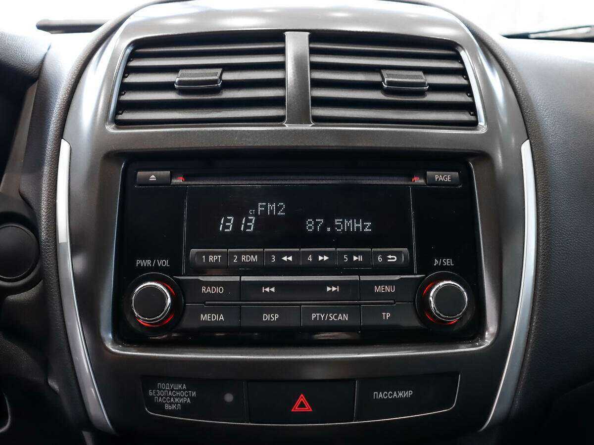 Mitsubishi ASX с пробегом — 2012 год. Фото: #12