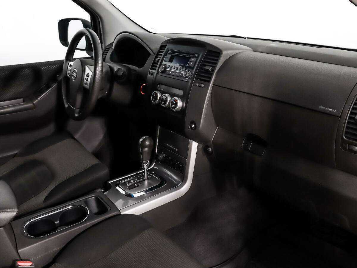 Nissan Pathfinder с пробегом — 2012 год. Фото: #11