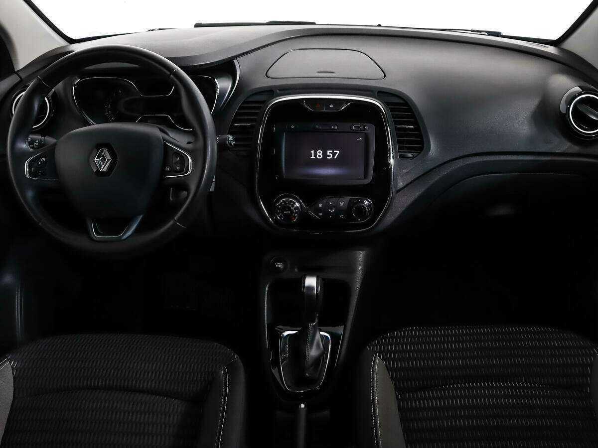Renault Kaptur с пробегом — 2018 год. Фото: #12