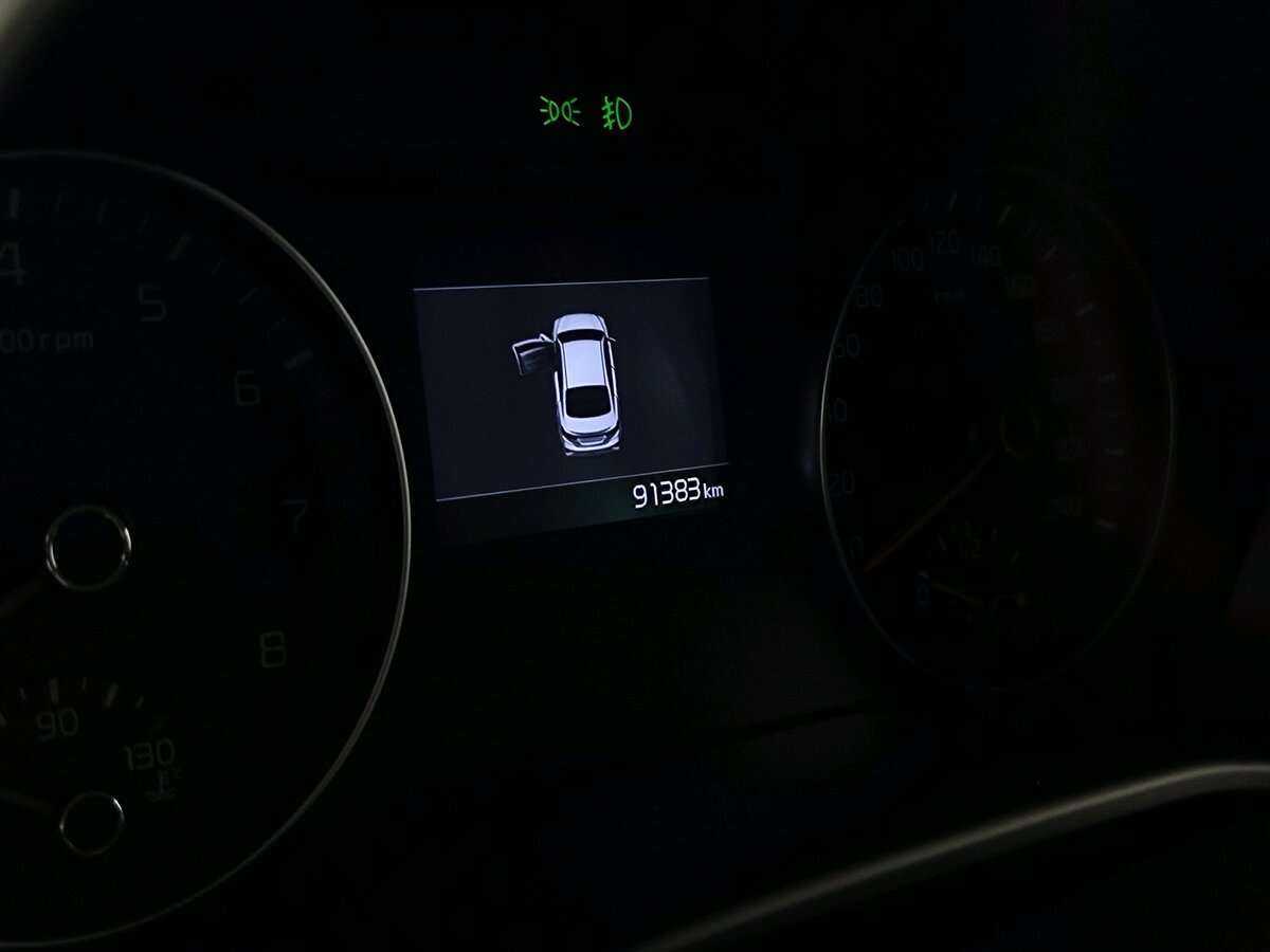 Kia Cerato с пробегом — 2020 год. Фото: #5