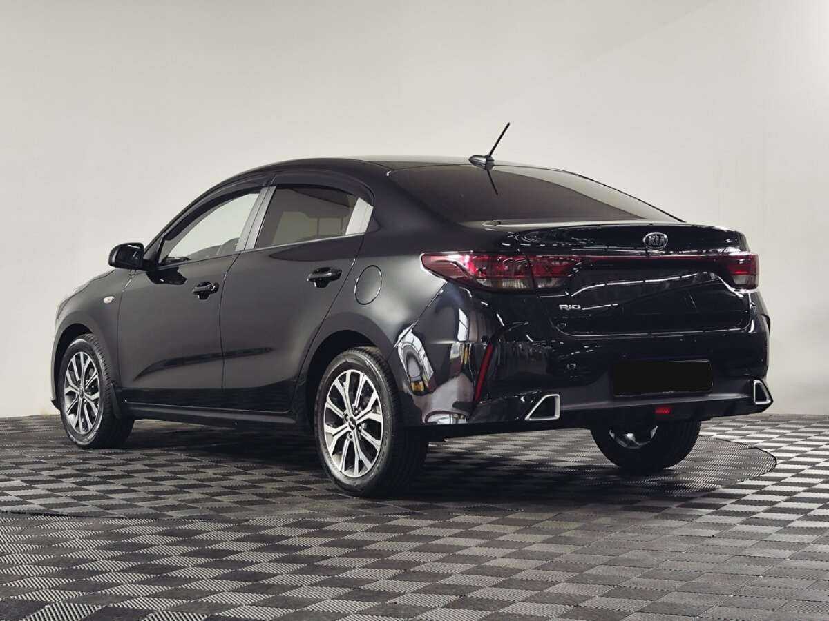 Kia Rio с пробегом — 2021 год. Фото: #5