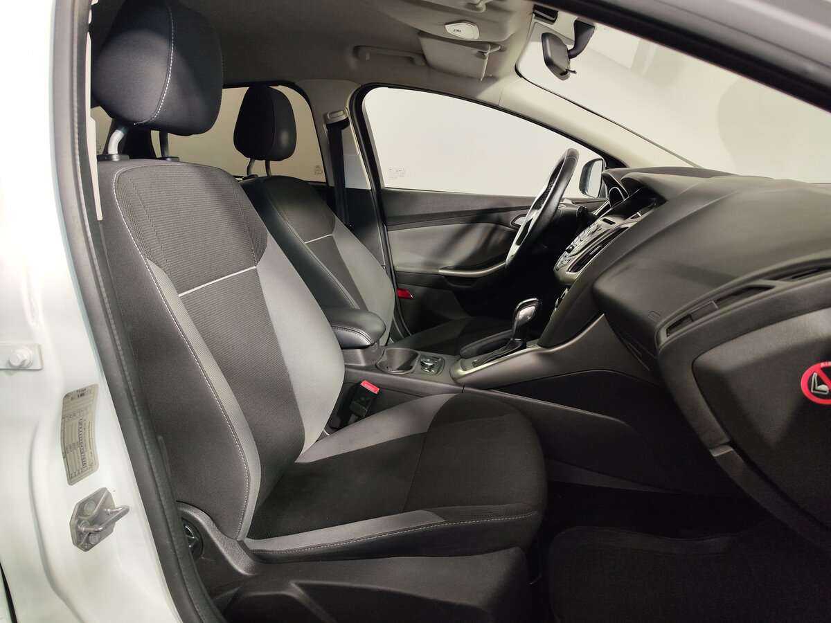 Ford Focus с пробегом — 2014 год. Фото: #10