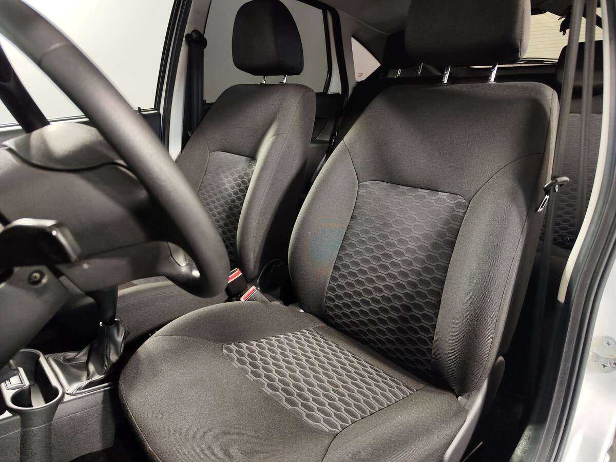 Lada (ВАЗ) Granta с пробегом — 2019 год. Фото: #6