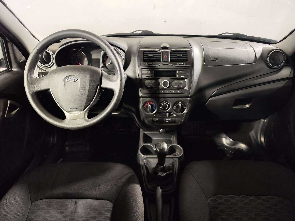 Lada (ВАЗ) Granta с пробегом — 2019 год. Фото: #9