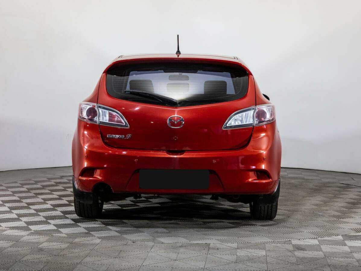 Mazda 3 с пробегом — 2012 год. Фото: #5