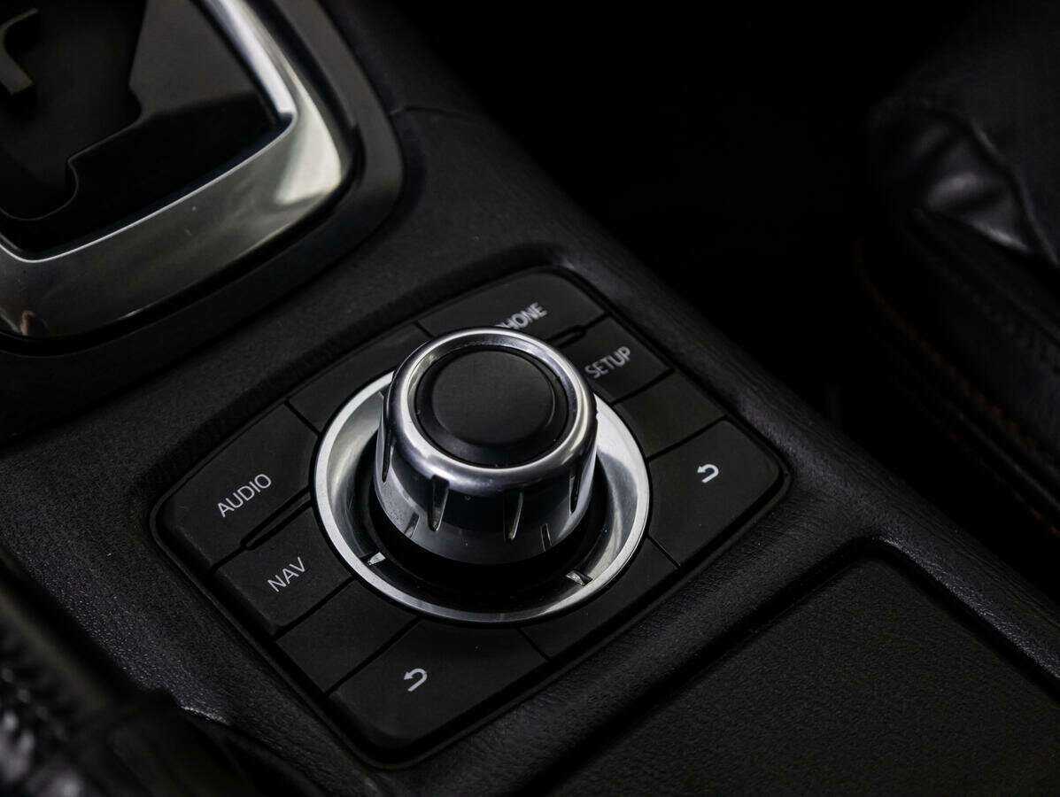 Mazda 6 с пробегом — 2014 год. Фото: #13