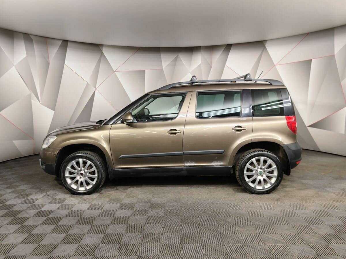 Skoda Yeti с пробегом — 2012 год. Фото: #4
