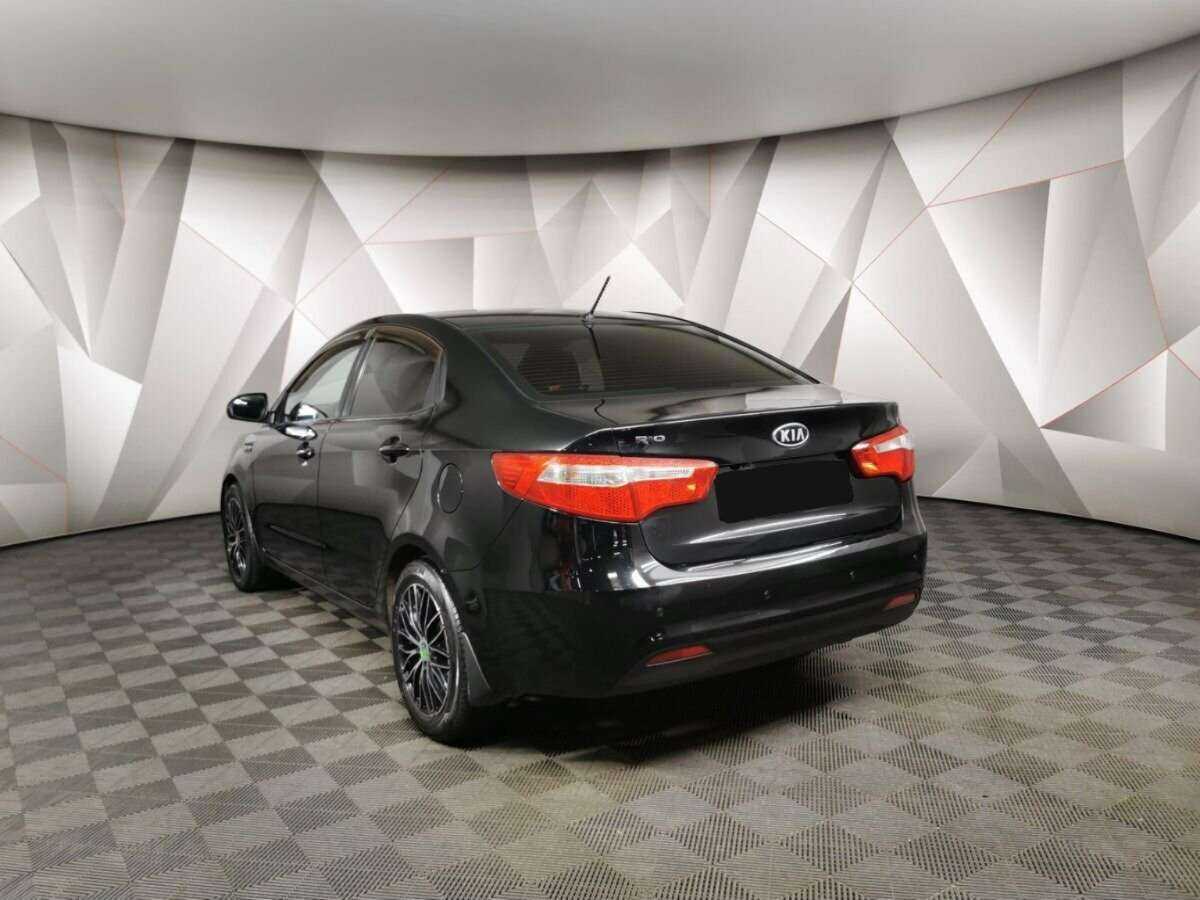 Kia Rio с пробегом — 2012 год. Фото: #3