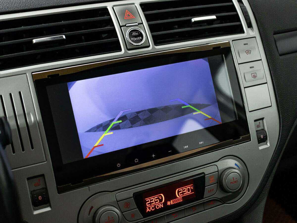 Ford Kuga с пробегом — 2012 год. Фото: #14