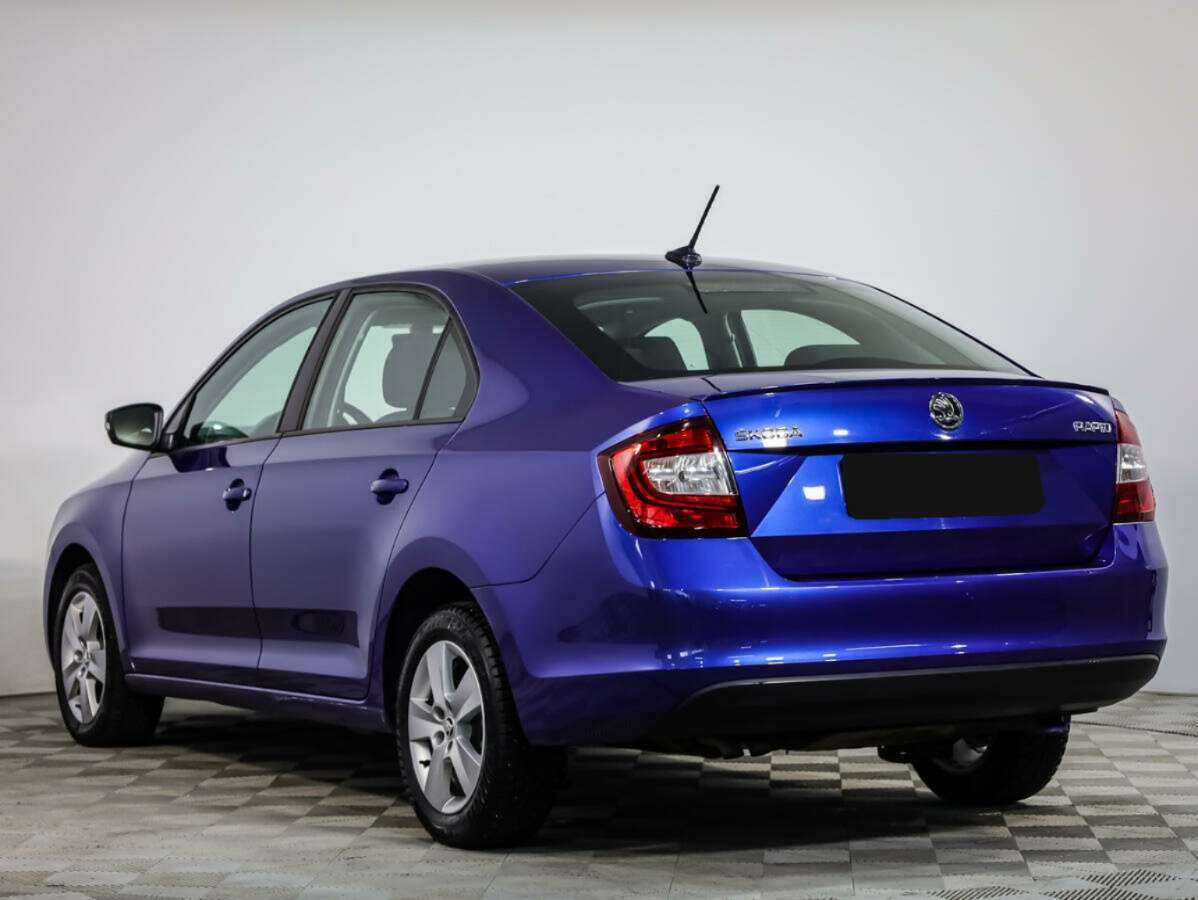 Skoda Rapid с пробегом — 2018 год. Фото: #5