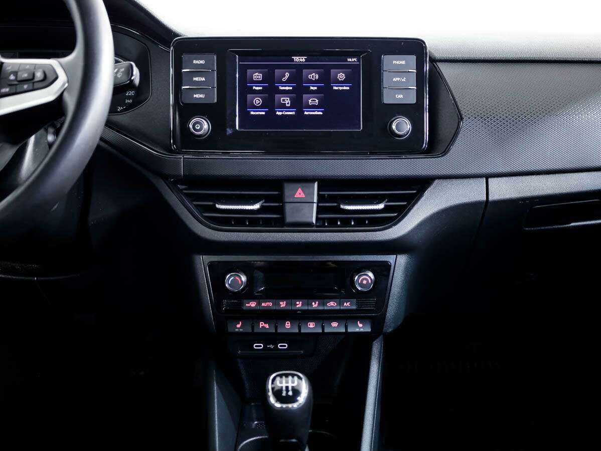 Volkswagen Polo с пробегом — 2022 год. Фото: #17