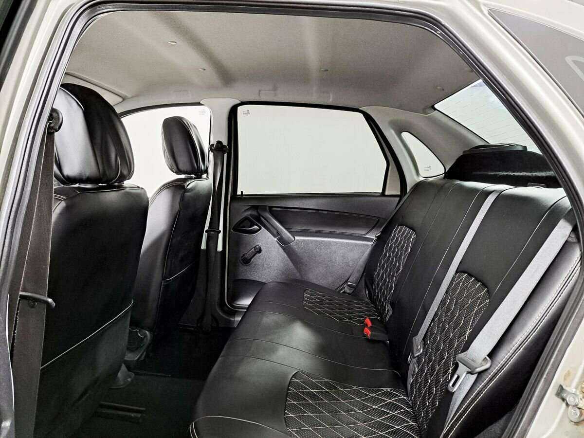 Lada (ВАЗ) Granta с пробегом — 2012 год. Фото: #7