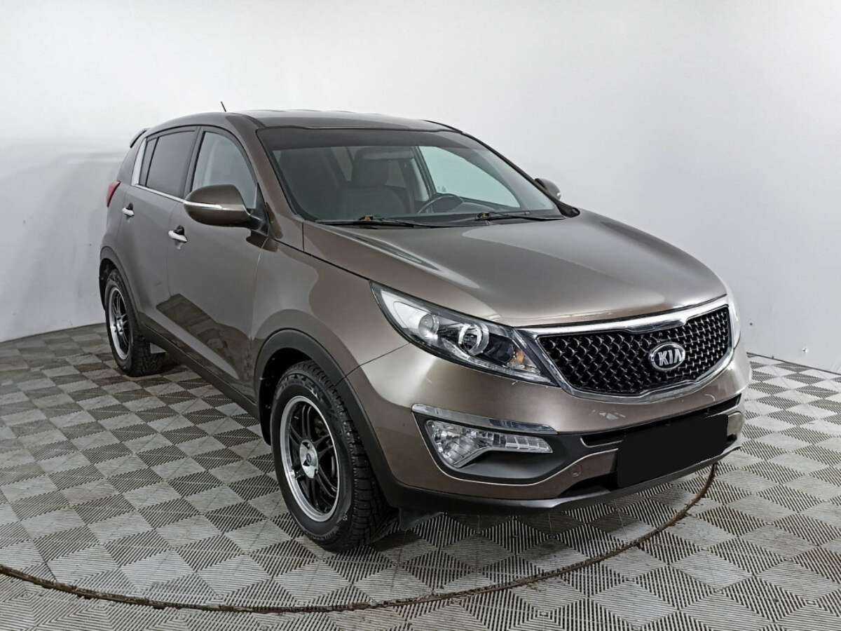 Kia Sportage с пробегом — 2015 год. Фото: #2