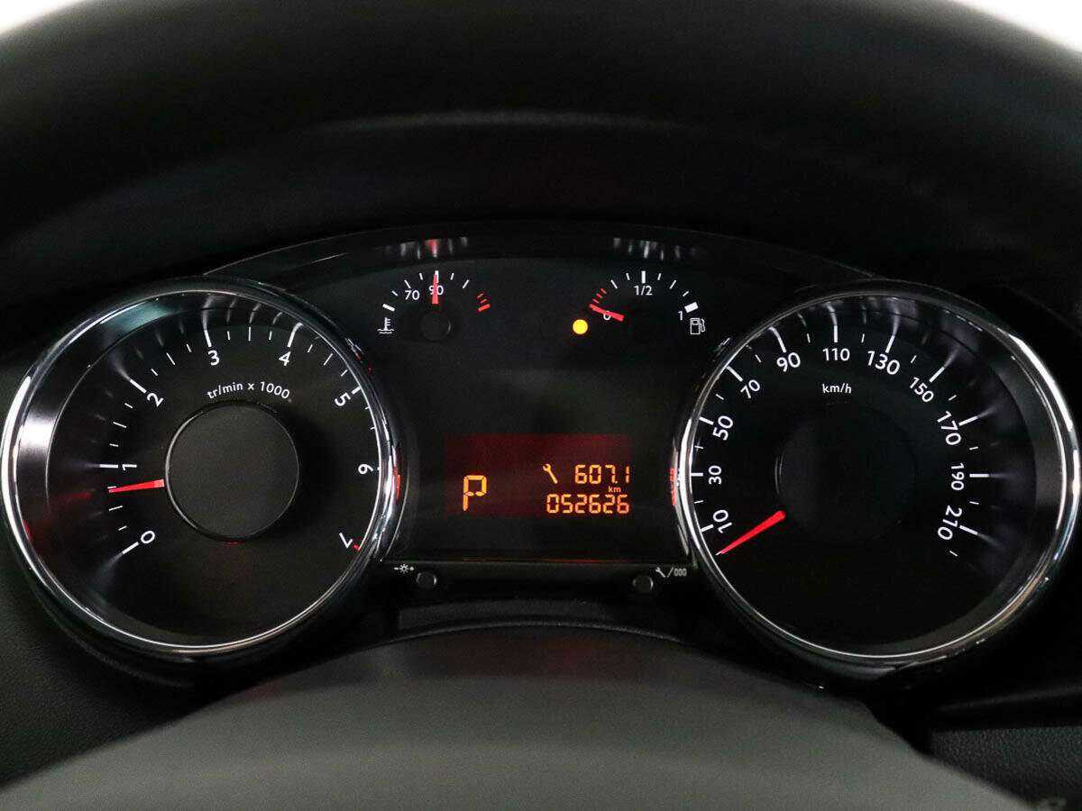 Peugeot 3008 с пробегом — 2014 год. Фото: #9