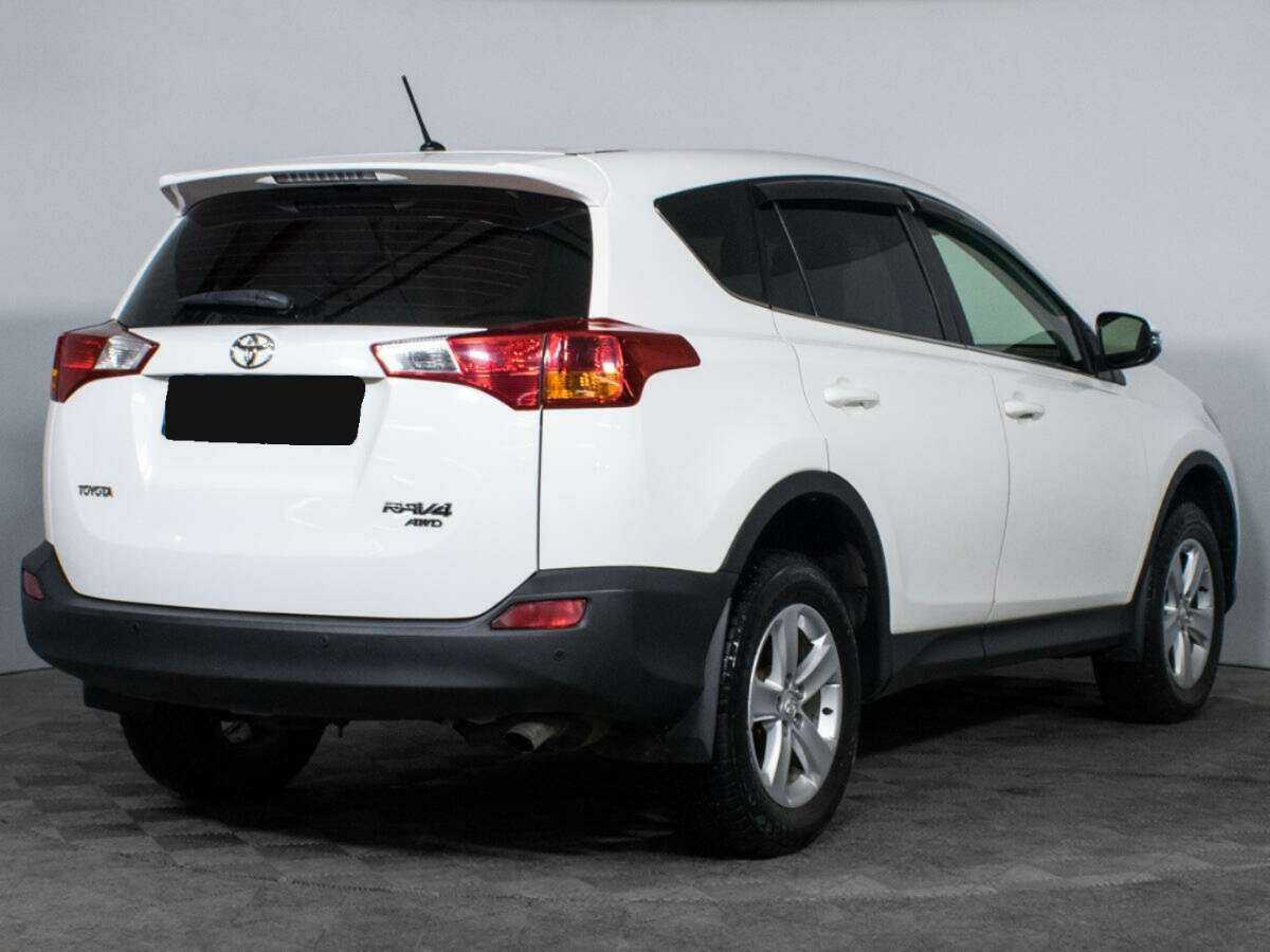 Toyota RAV4 с пробегом — 2013 год. Фото: #4