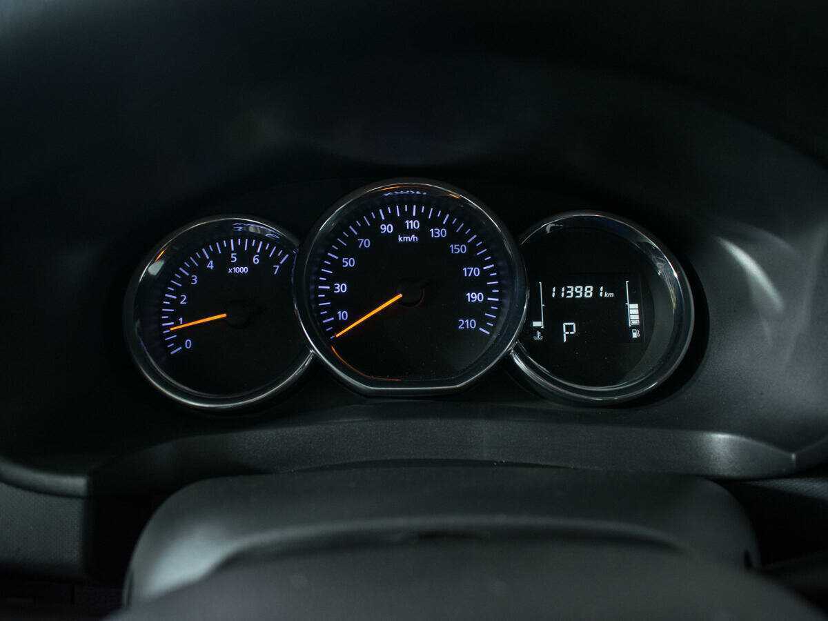 Renault Logan с пробегом — 2019 год. Фото: #10