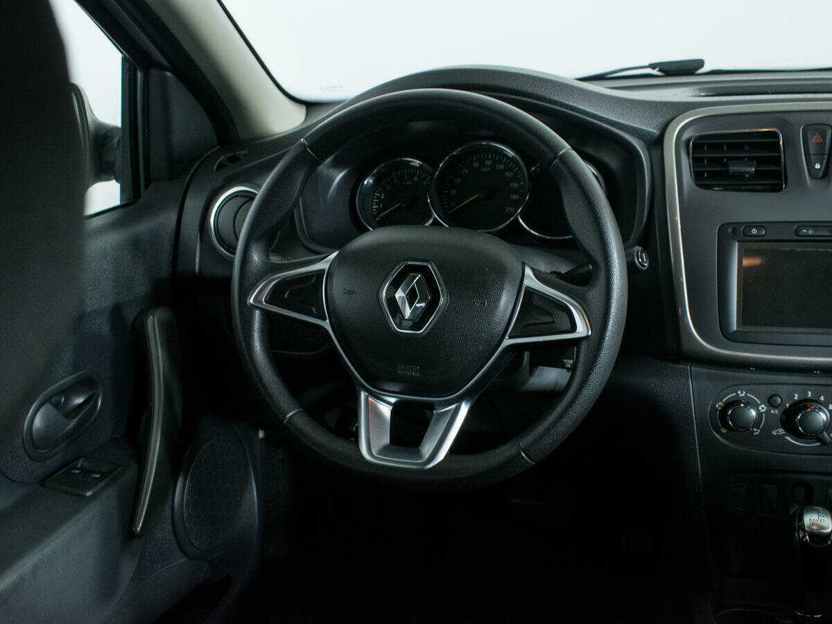Renault Logan с пробегом — 2019 год. Фото: #13