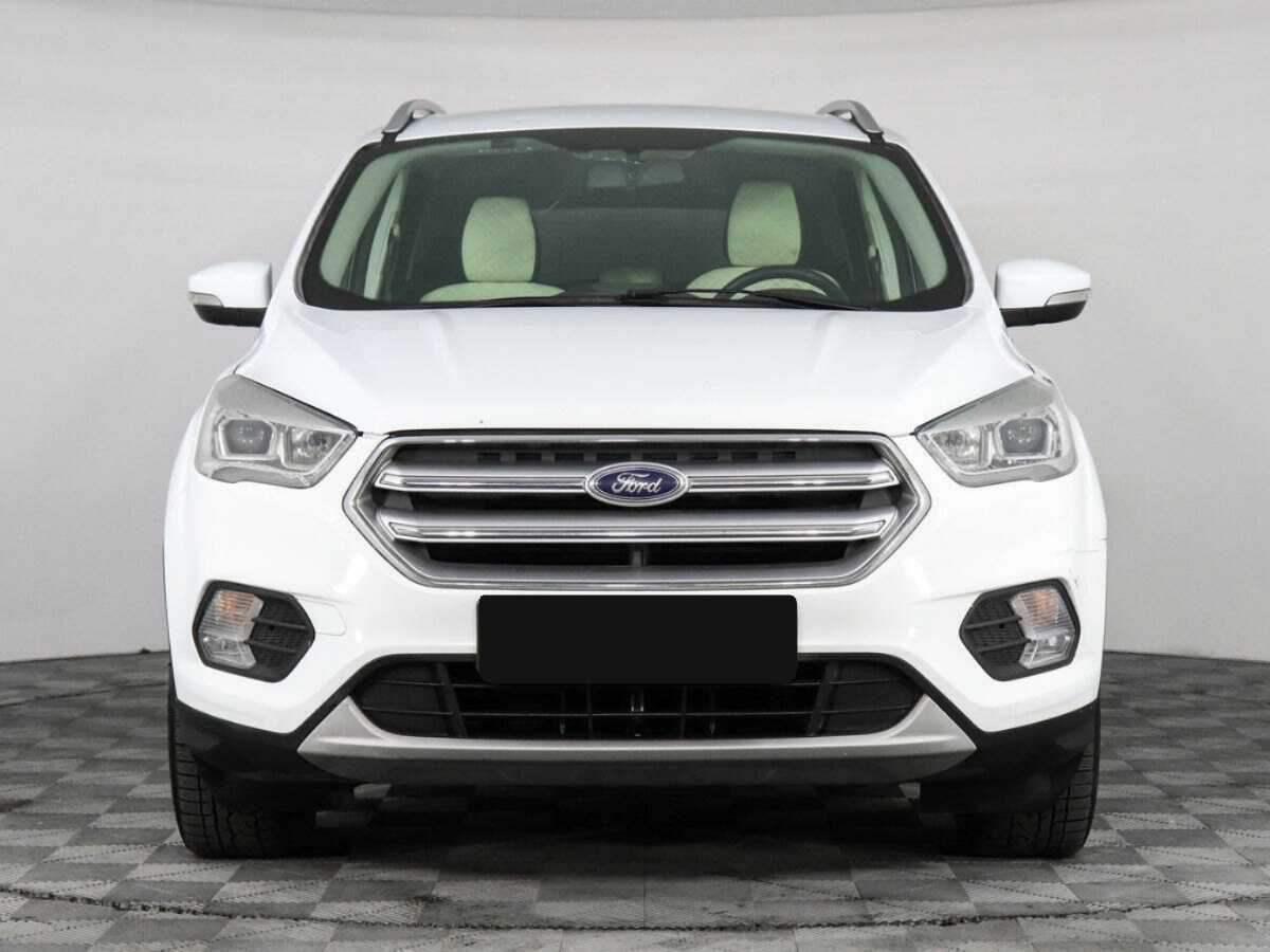 Ford Kuga с пробегом — 2018 год. Фото: #1