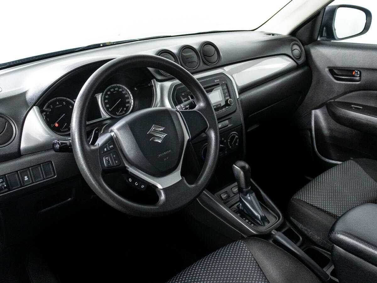 Suzuki Vitara с пробегом — 2017 год. Фото: #10