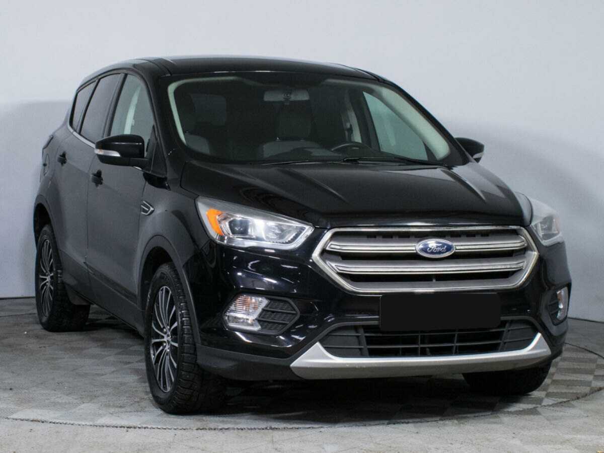 Ford Kuga с пробегом — 2017 год. Фото: #2