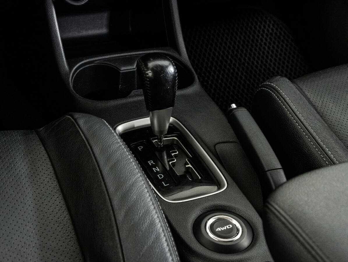 Купить Митсубиши Оутлэндер, 2014, 264 703 км.. Фото: #12