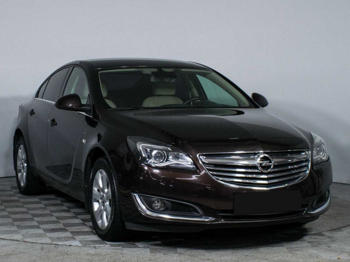 Opel Insignia с пробегом — 2014 год. Фото: #2