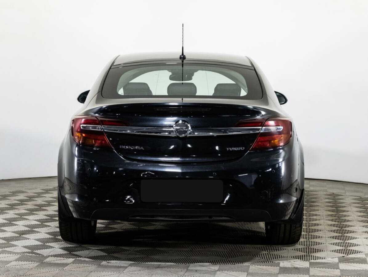 Opel Insignia с пробегом — 2014 год. Фото: #5