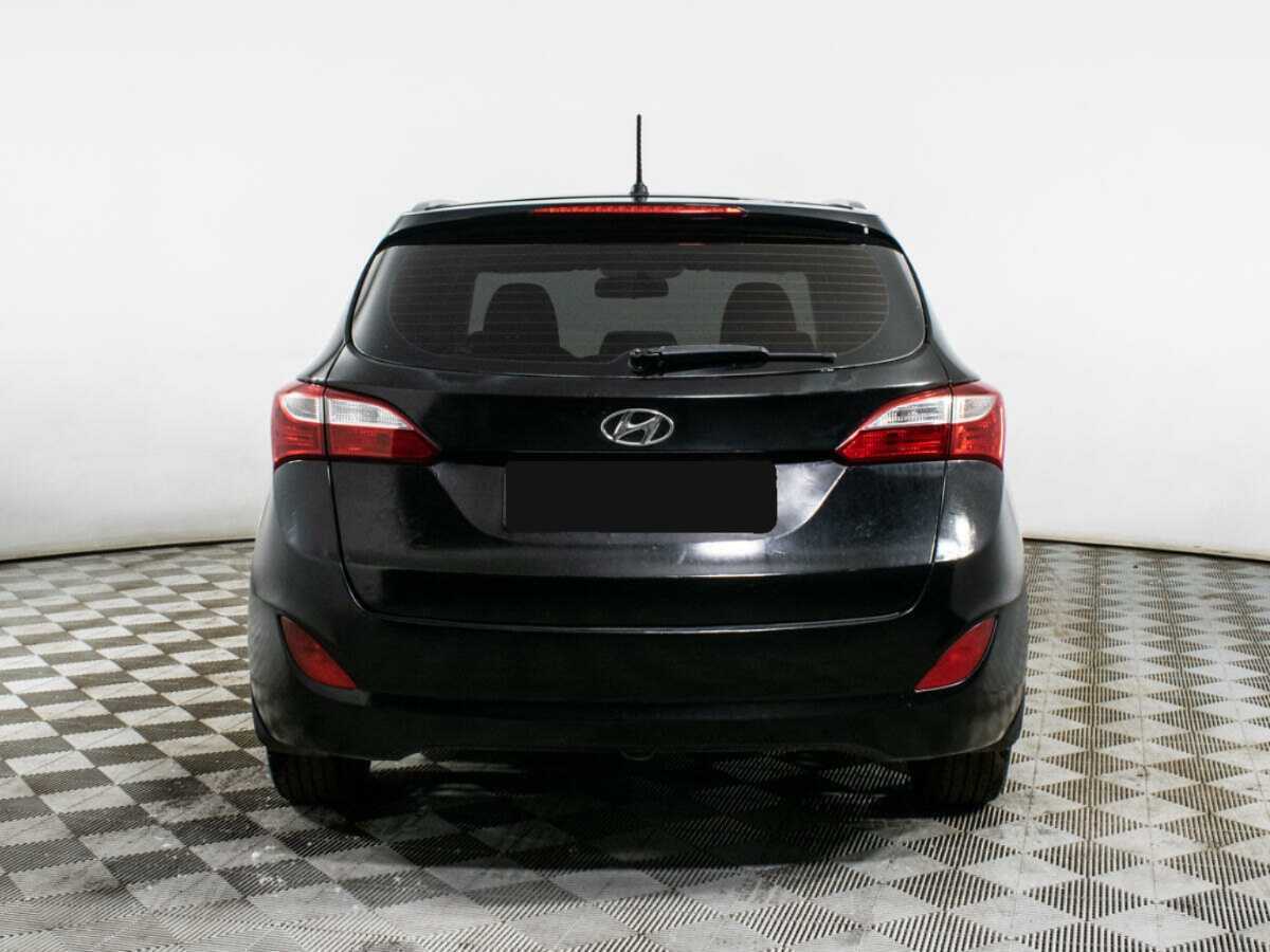 Hyundai i30 с пробегом — 2012 год. Фото: #5