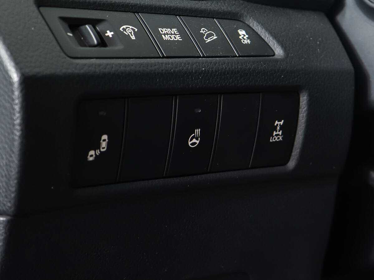 Hyundai Santa Fe с пробегом — 2016 год. Фото: #13