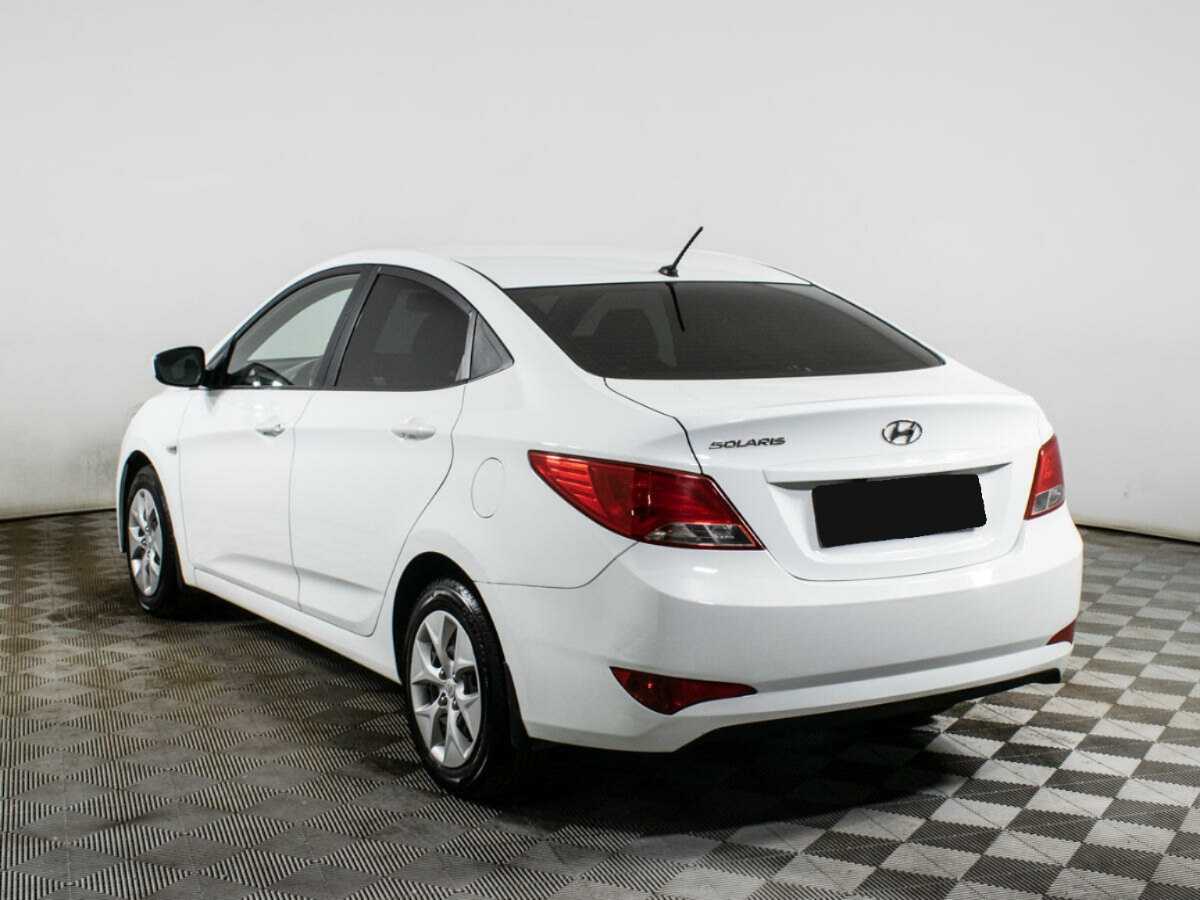 Hyundai Solaris с пробегом — 2016 год. Фото: #6