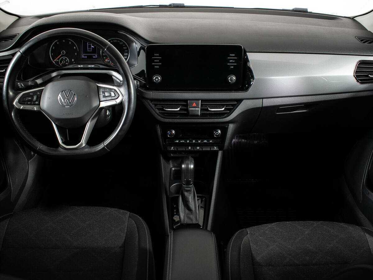 Volkswagen Polo с пробегом — 2020 год. Фото: #10