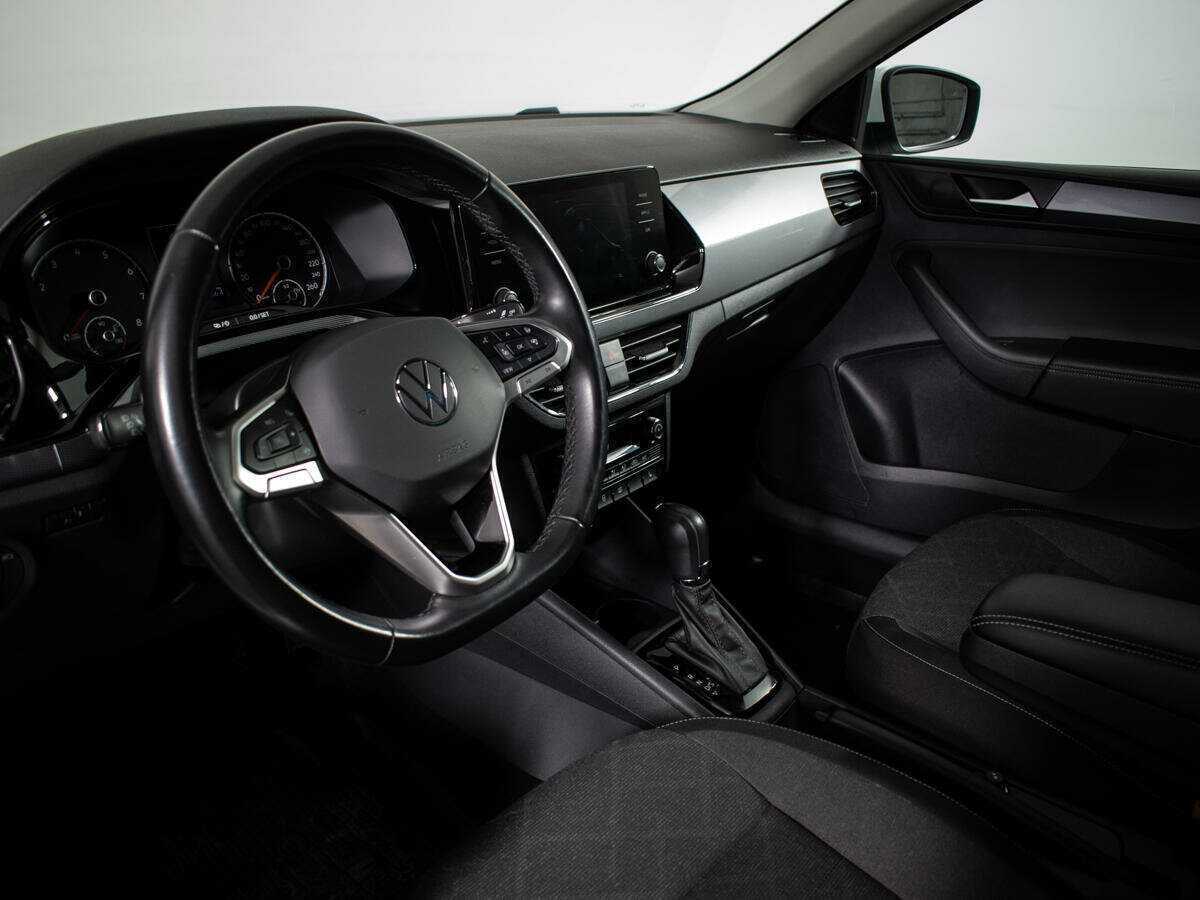 Volkswagen Polo с пробегом — 2020 год. Фото: #11