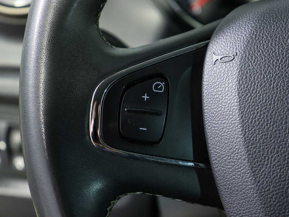 Renault Kaptur с пробегом — 2018 год. Фото: #16