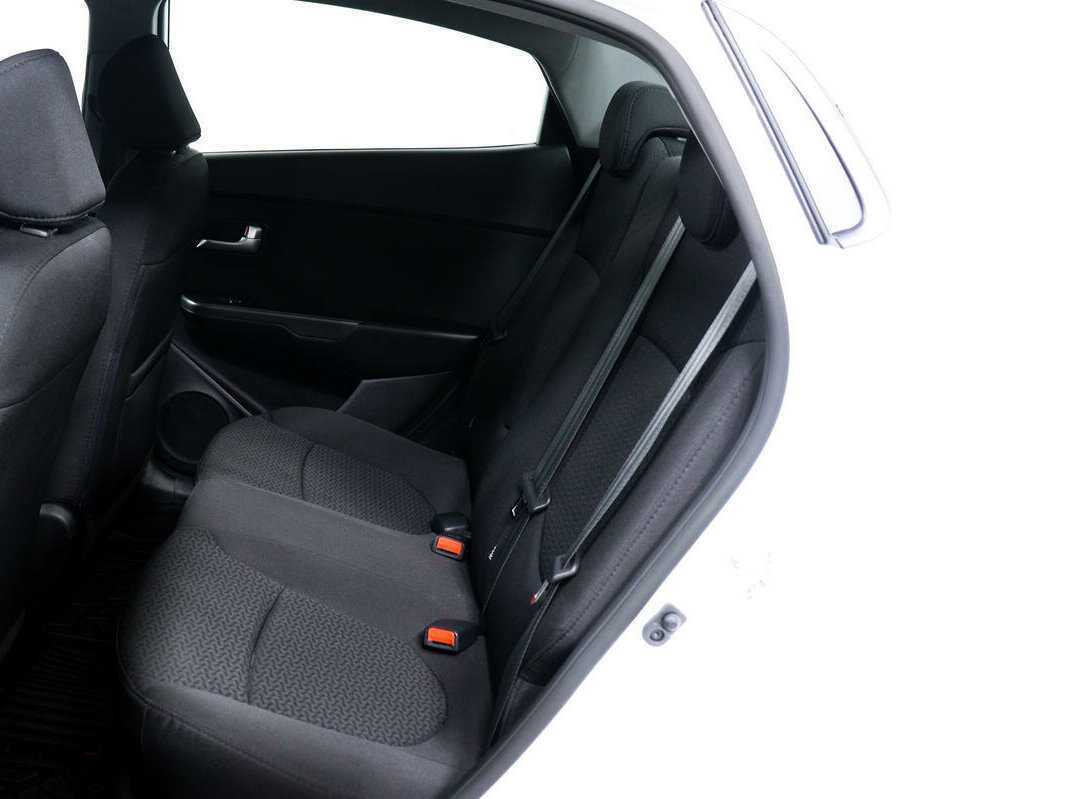 Купить Киа Рио, 2016, 41 682 км.. Фото: #11