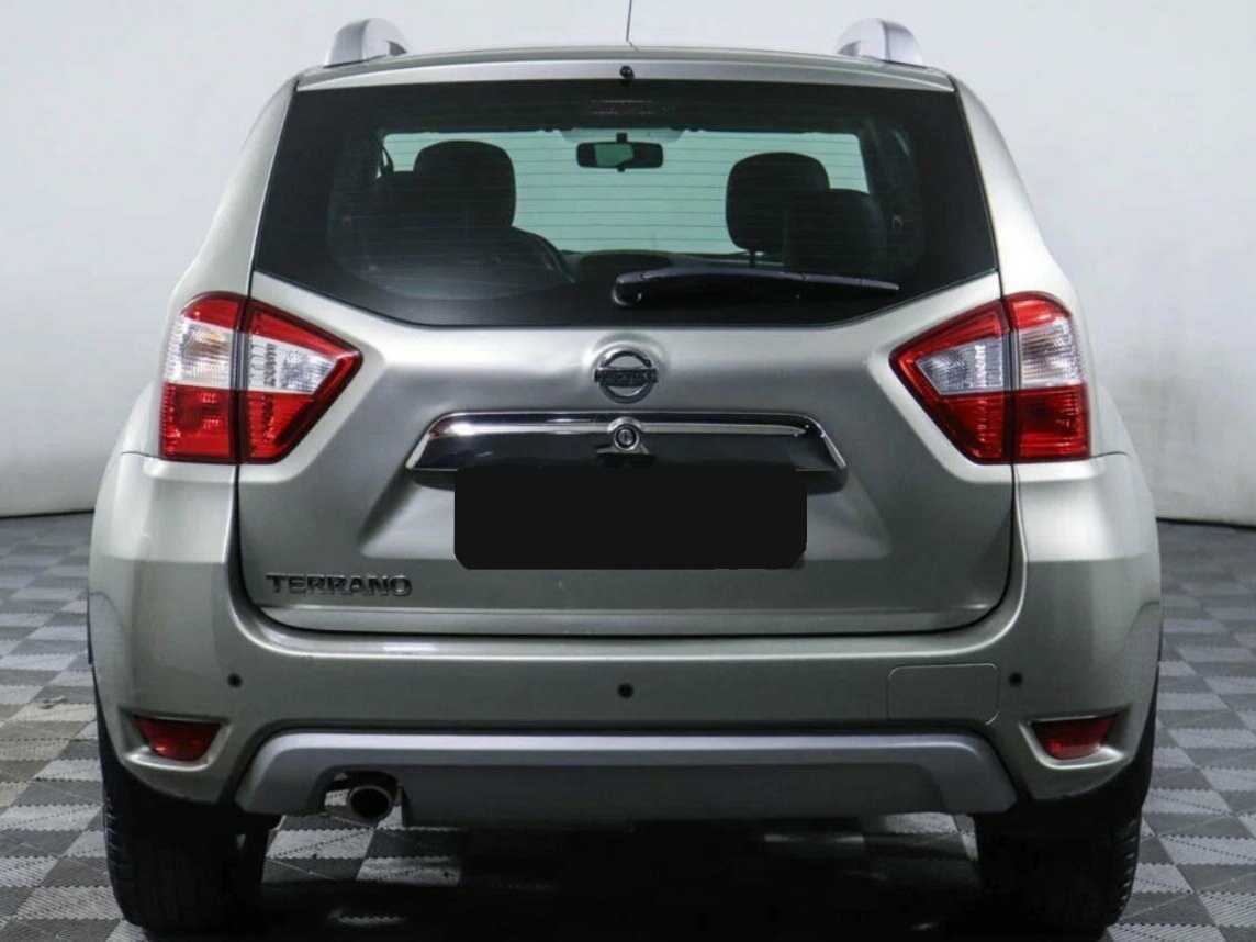 Nissan Terrano с пробегом — 2014 год. Фото: #5