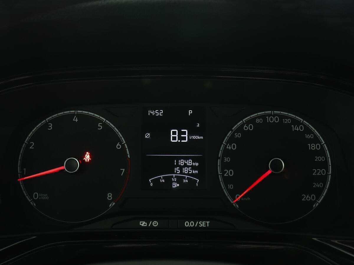 Volkswagen Polo с пробегом — 2021 год. Фото: #10