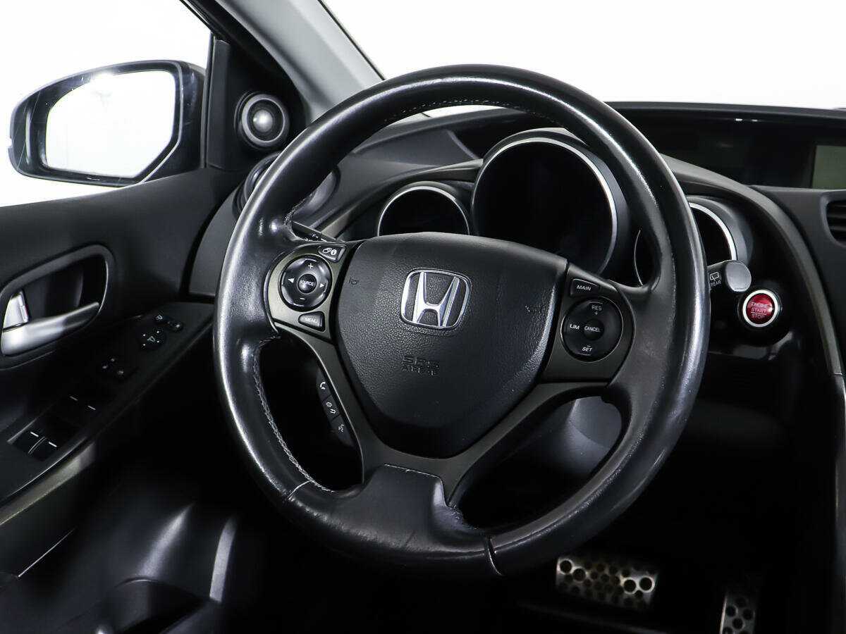 Honda Civic с пробегом — 2013 год. Фото: #14