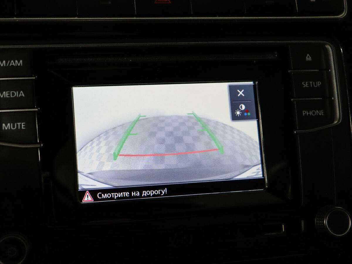 Volkswagen Polo с пробегом — 2017 год. Фото: #15