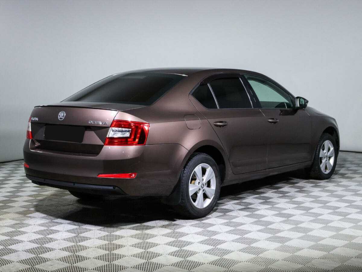 Skoda Octavia с пробегом — 2014 год. Фото: #4