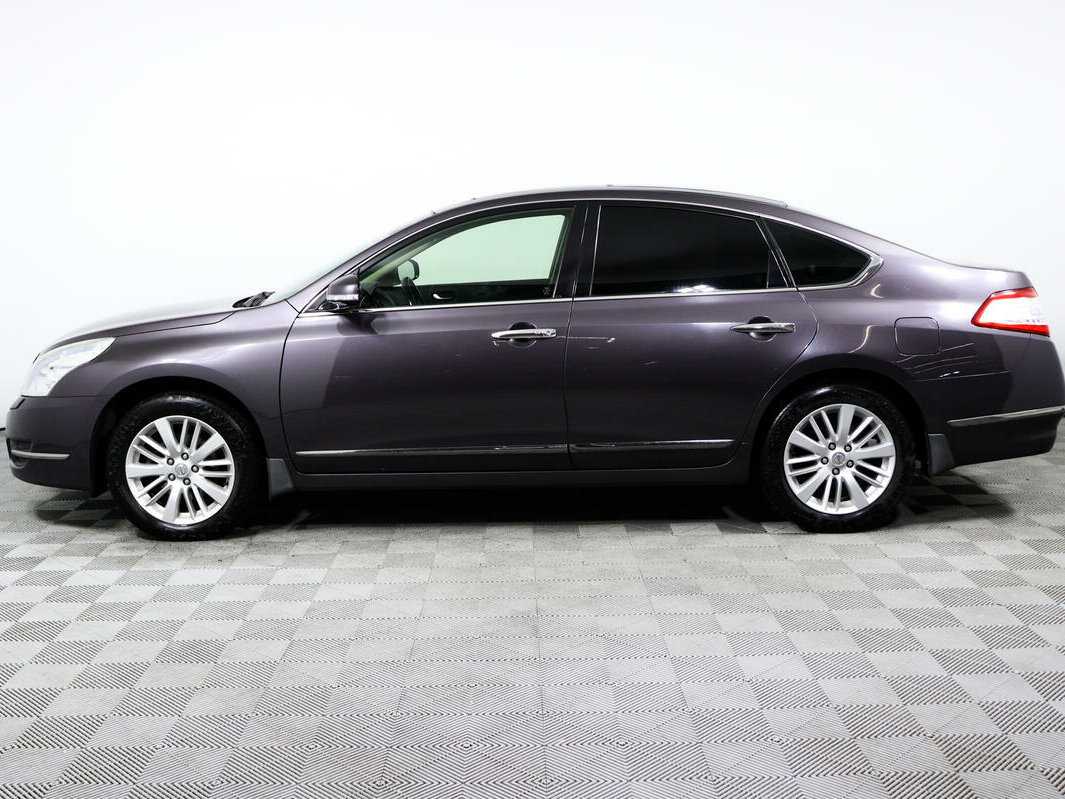 Nissan Teana с пробегом — 2012 год. Фото: #6