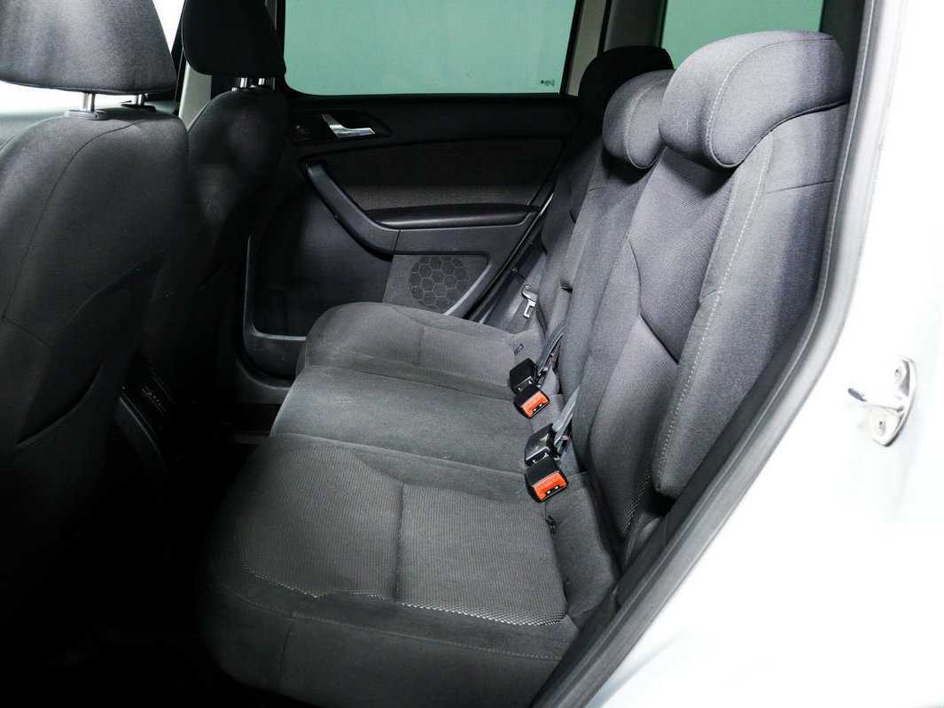 Skoda Yeti с пробегом — 2013 год. Фото: #11