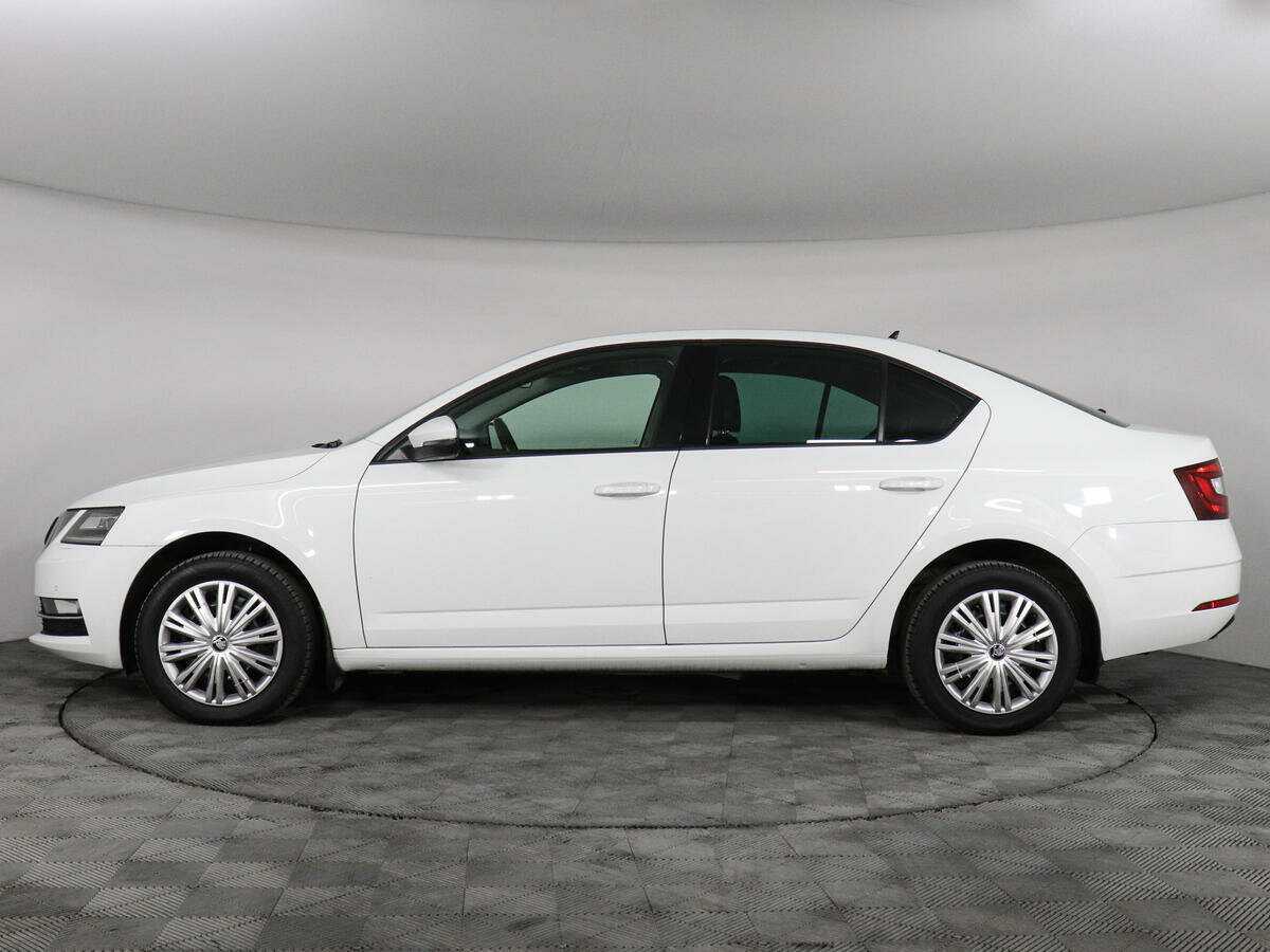 Skoda Octavia с пробегом — 2018 год. Фото: #7