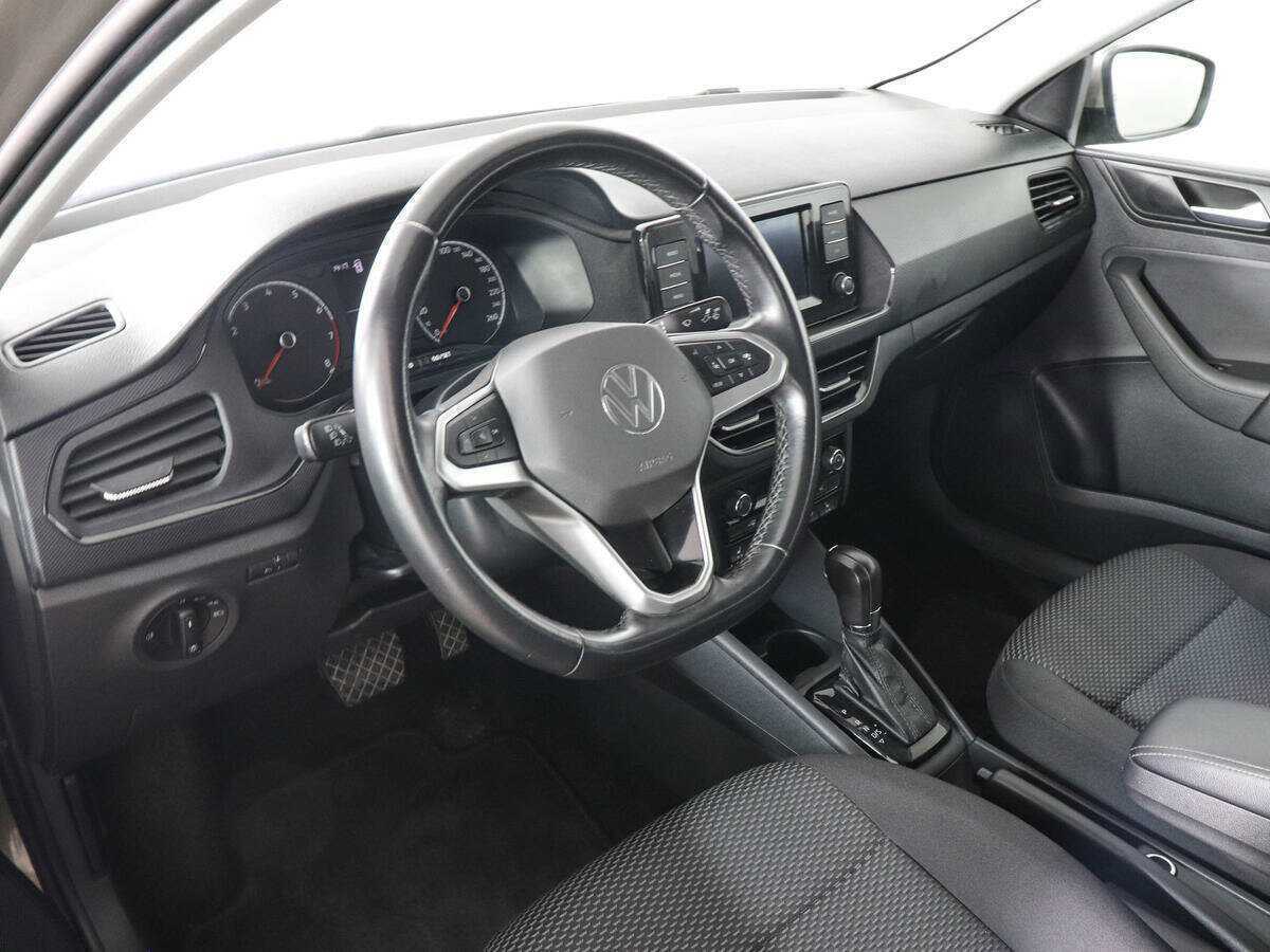 Volkswagen Polo с пробегом — 2020 год. Фото: #8